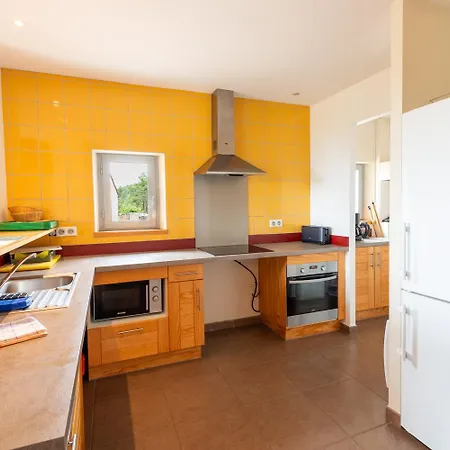 Montbuisson 8/10 Personnes Holiday home